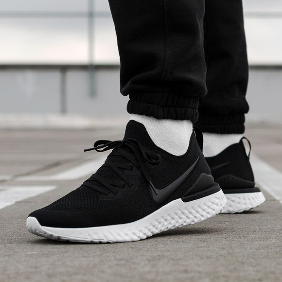 epic react flyknit 2 gunsmoke